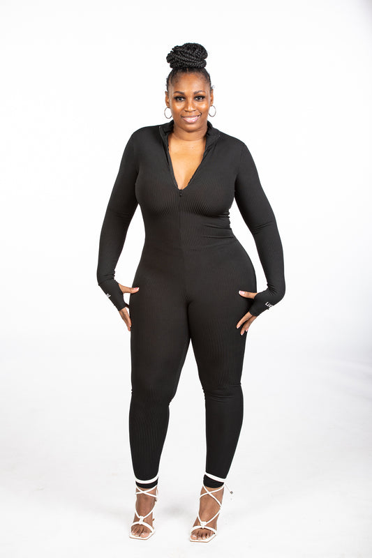 Jollie Jumpsuit-black (model is wearing a medium)